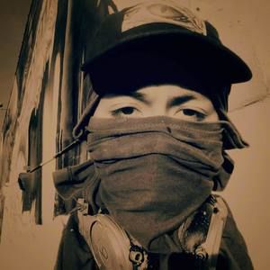 Meet your Posher, Lokote